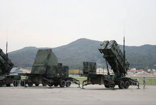 الناتو يساعد أوكرانيا بشراء 1000 صاروخ باتريوت