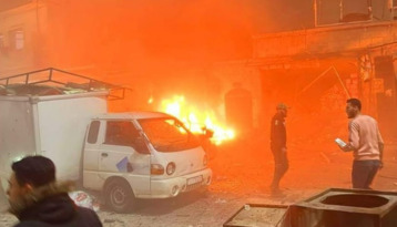 انفجار سيارة مفخخة في إعزاز السورية: مقتل 7 وإصابة 30 في سوق شعبي